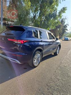 میتسوبیشی ئاوتلاندەر